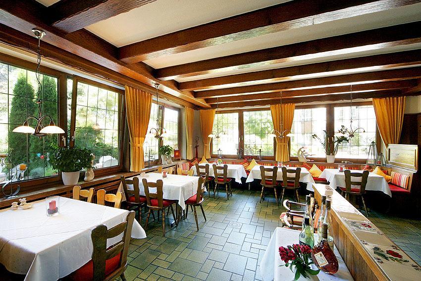 Hotel Sonne Zell am Harmersbach Exterior photo